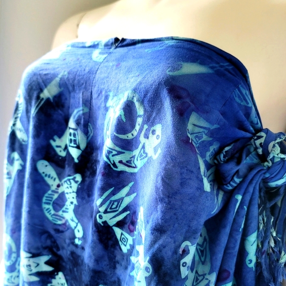 Beach Sarong - Picture 2 of 7